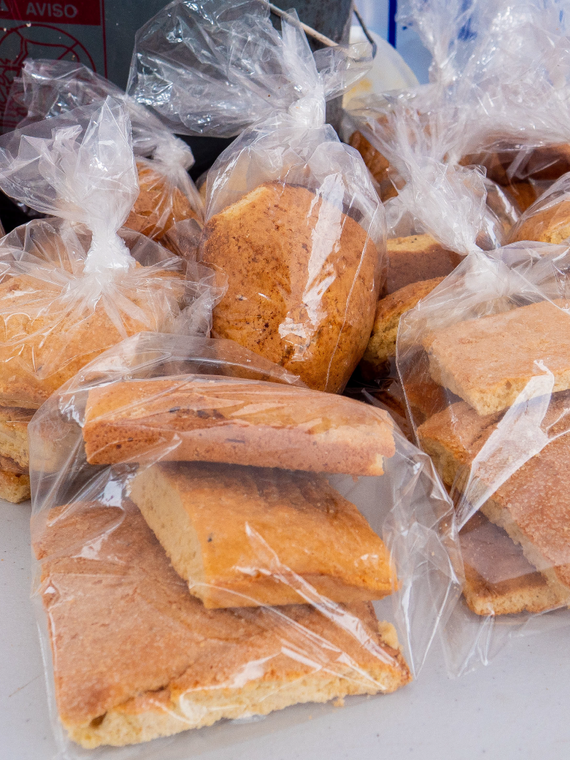 Mujeres Emprendedoras del Sur, Pan y tamales.